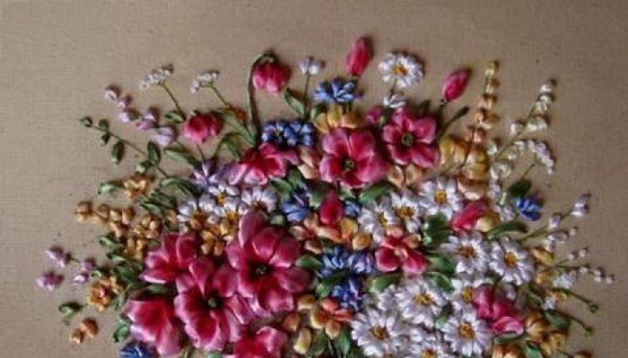 Как вышить лентами цветы и букеты: схемы с описанием для начинающих